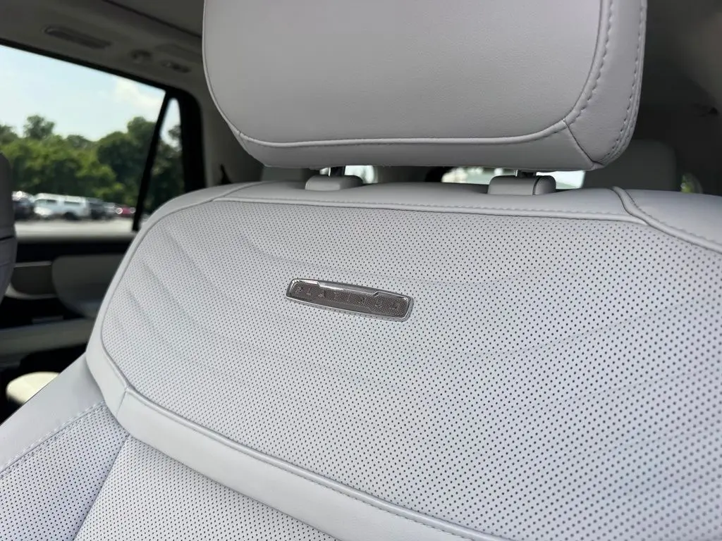 2025 Ford Expedition - $77,000