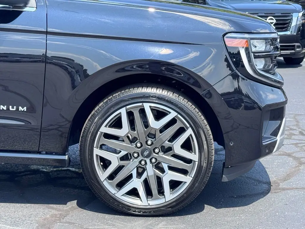 2025 Ford Expedition - $77,000