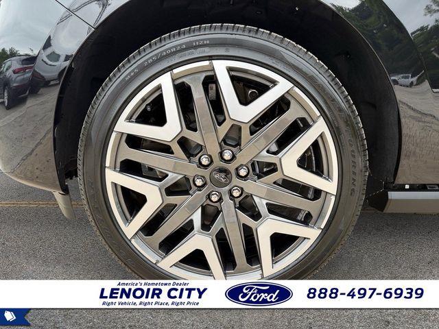 2026 Ford Expedition - $81,900