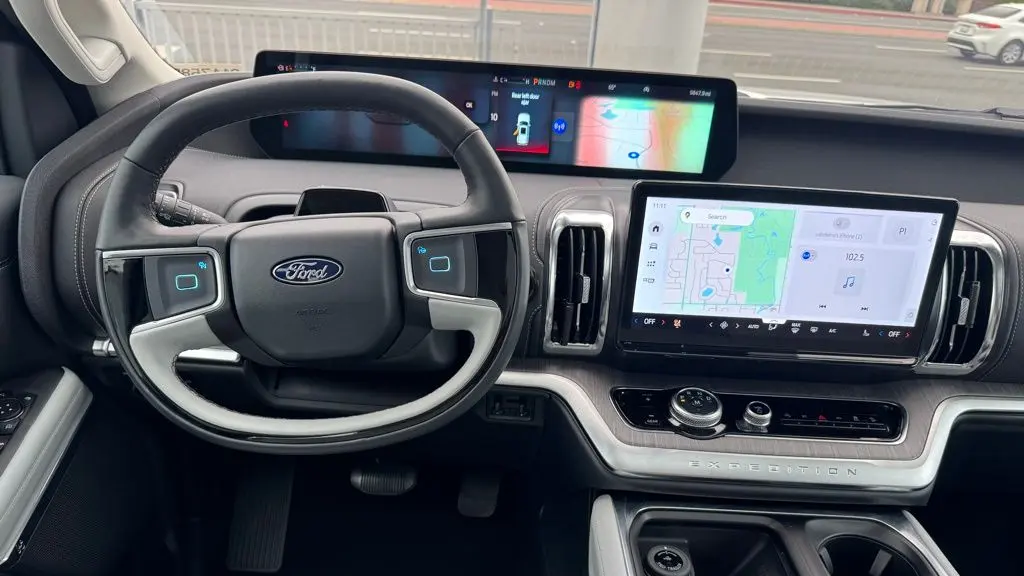 2025 Ford Expedition Platinum
