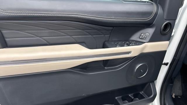 2022 Ford Expedition Platinum