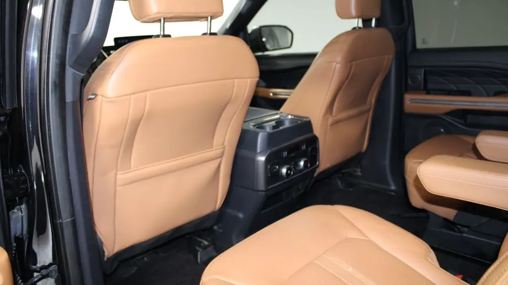 2022 Ford Expedition Platinum