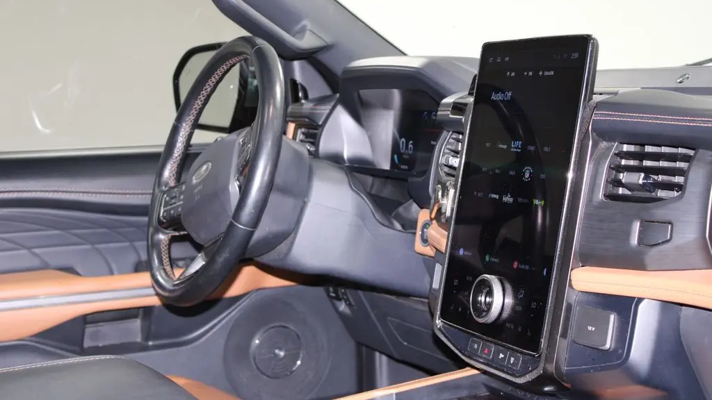 2022 Ford Expedition Platinum