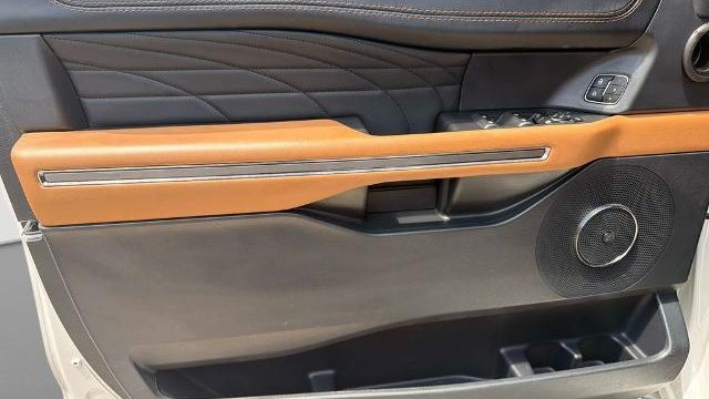 2022 Ford Expedition Platinum