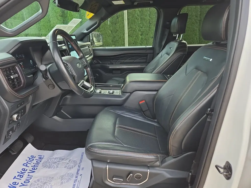 2022 Ford Expedition - $41,743