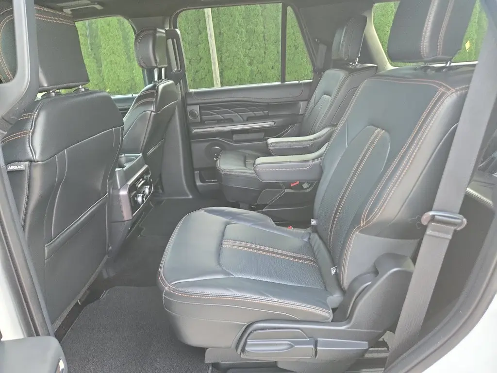 2022 Ford Expedition - $41,743