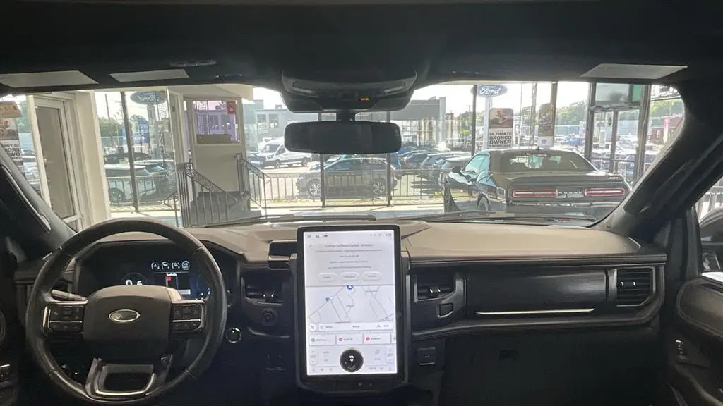 2022 Ford Expedition Platinum