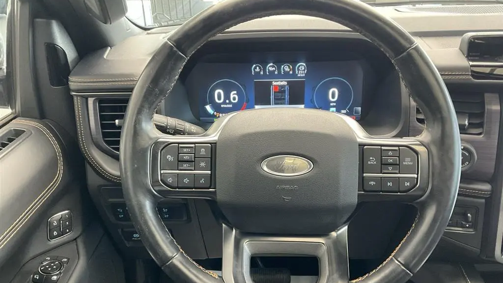 2022 Ford Expedition Platinum