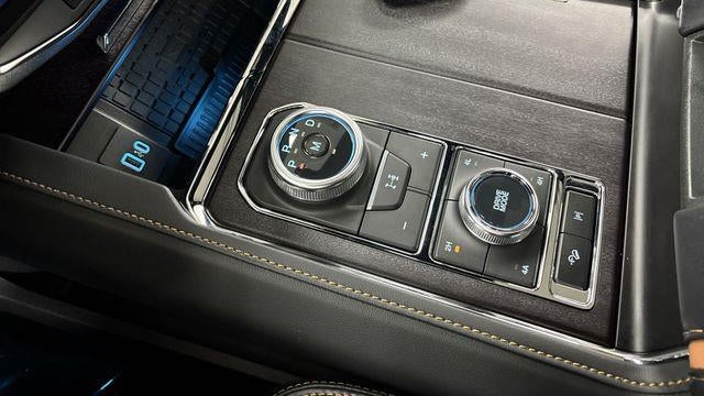 2022 Ford Expedition Platinum