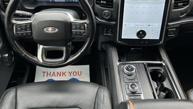 2022 Ford Expedition Platinum