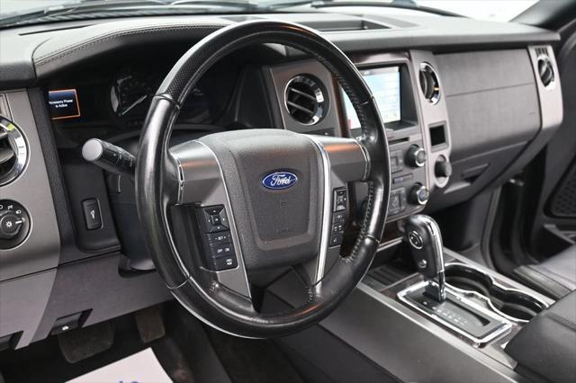 2017 Ford Expedition - $14,890
