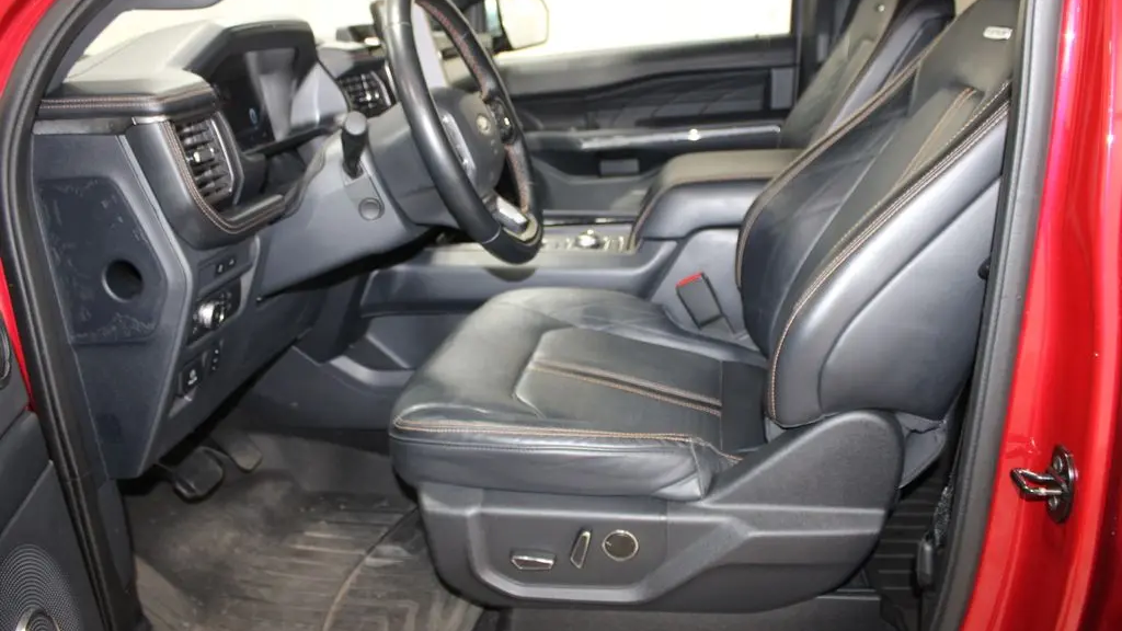2022 Ford Expedition Platinum