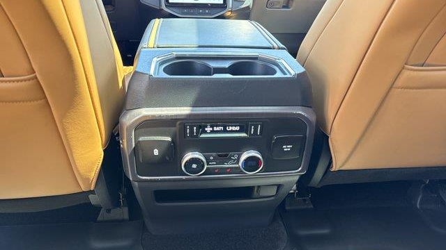 2022 Ford Expedition Platinum