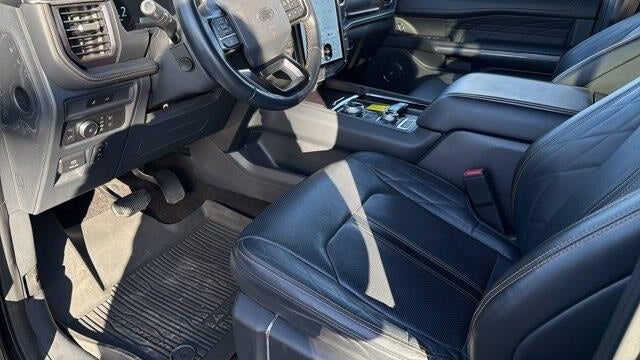 2022 Ford Expedition Platinum