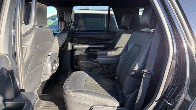 2022 Ford Expedition Platinum