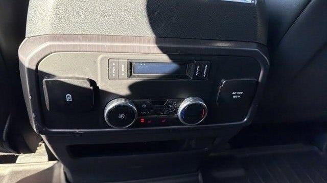 2022 Ford Expedition Platinum