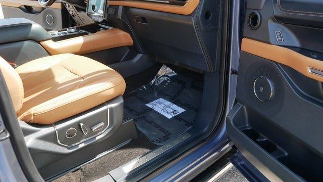 2022 Ford Expedition Platinum