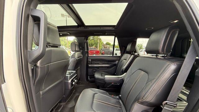 2022 Ford Expedition Platinum