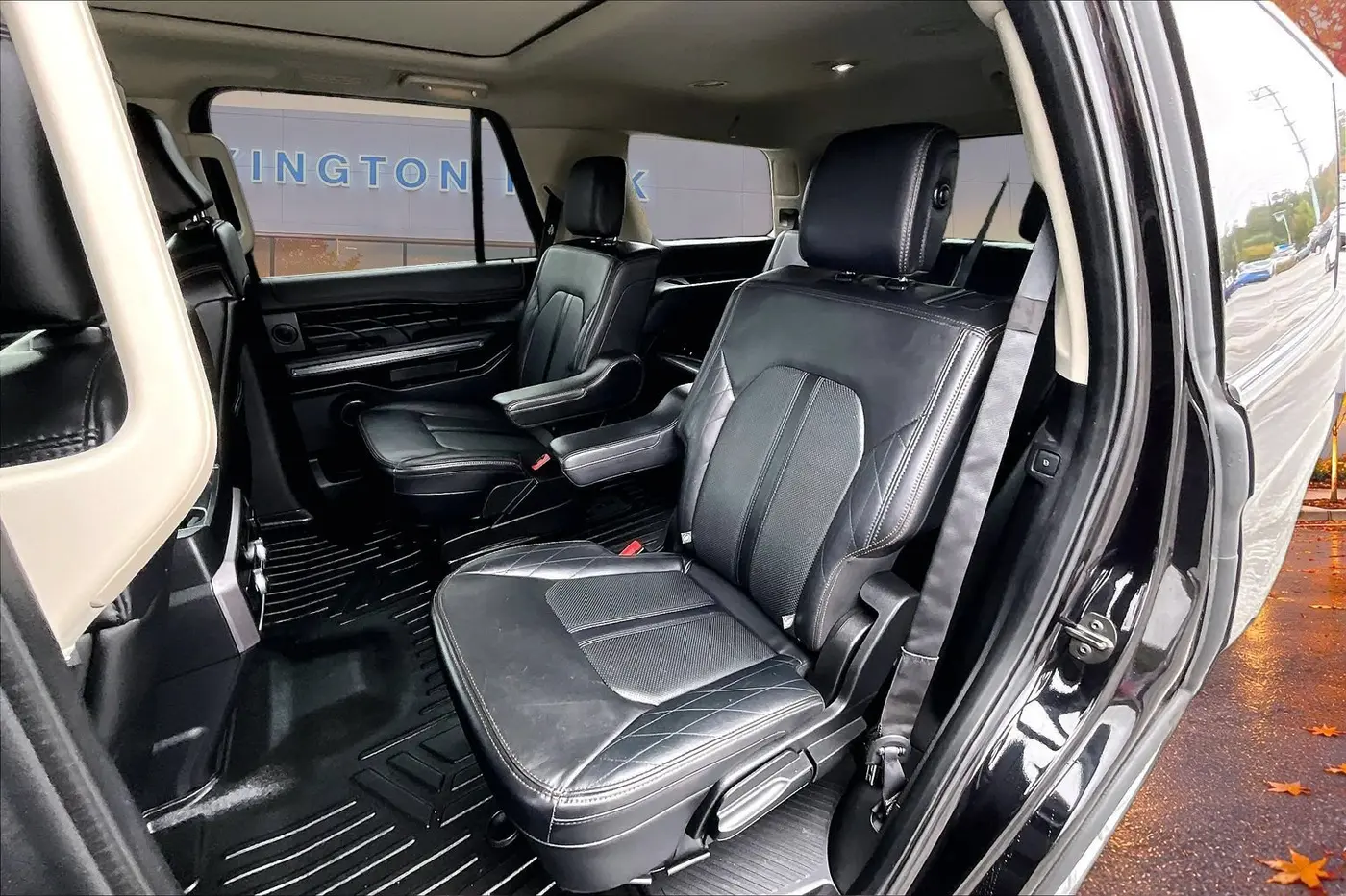 2019 Ford Expedition - $28,500