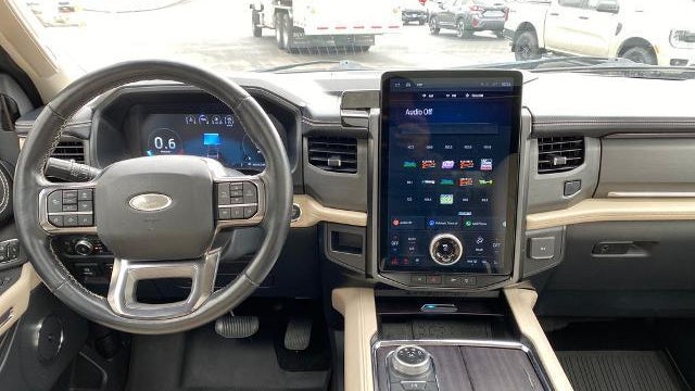 2022 Ford Expedition Platinum