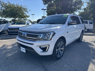 2020 Ford Expedition with Star White Metallic Tri-Coat Exterior