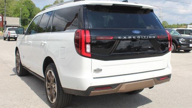 2025 Ford Expedition King Ranch