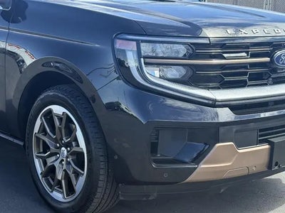 Photo of a 2025 Ford Expedition 4X4 King Ranch 4DR SUV for sale