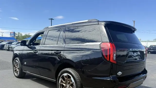 2025 Ford Expedition King Ranch