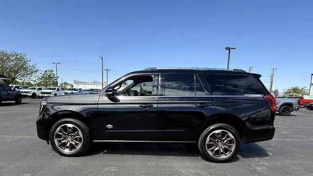 2025 Ford Expedition King Ranch