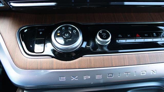 2025 Ford Expedition King Ranch
