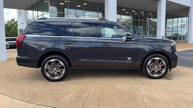 2025 Ford Expedition King Ranch