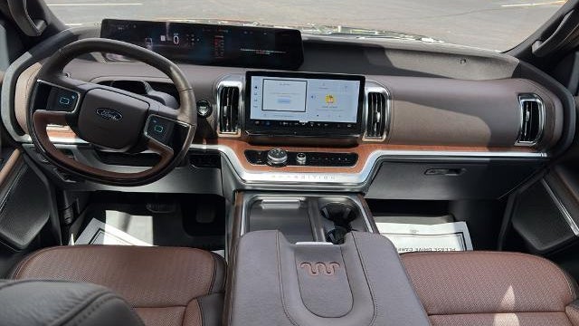 2025 Ford Expedition King Ranch