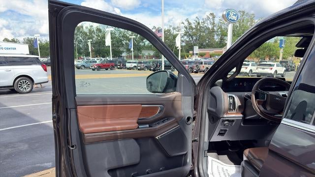 2025 Ford Expedition King Ranch