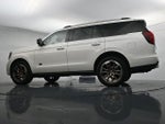 2025 Expedition Thumbnail 30
