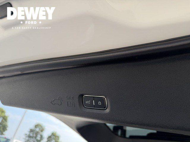 2026 Ford Expedition - $82,419