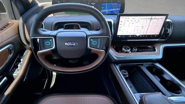 2025 Ford Expedition King Ranch