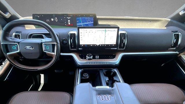 2025 Ford Expedition King Ranch