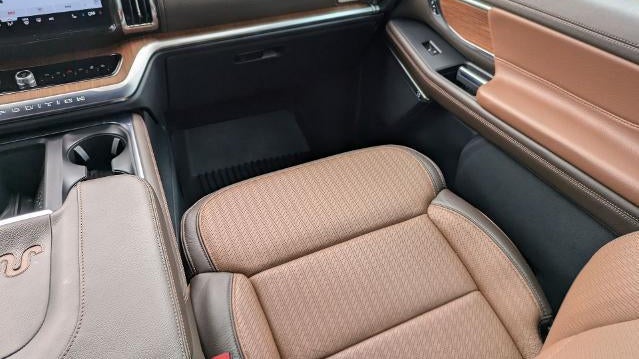 2025 Ford Expedition King Ranch