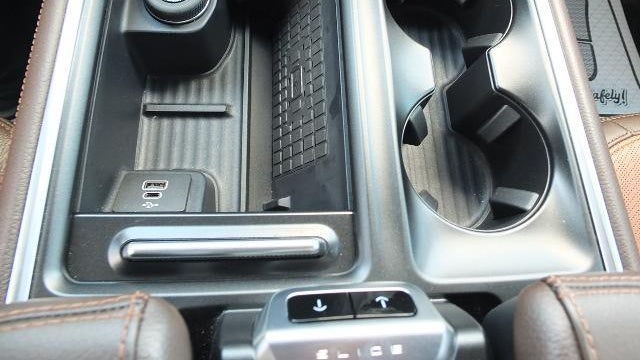 2025 Ford Expedition King Ranch