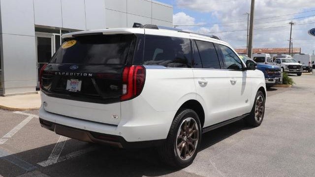 2025 Ford Expedition King Ranch