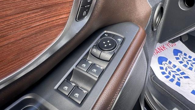 2025 Ford Expedition King Ranch
