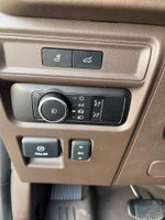 2023 Expedition Thumbnail 18