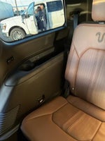 2023 Expedition Thumbnail 40