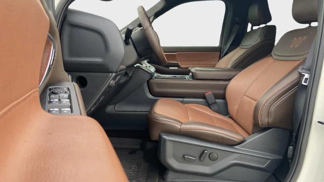 2025 Ford Expedition King Ranch