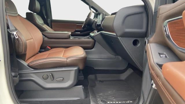2025 Ford Expedition King Ranch