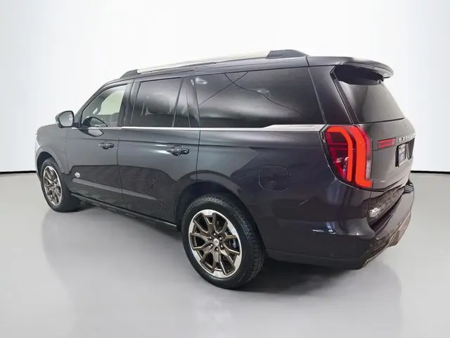 2025 Ford Expedition - $69,912