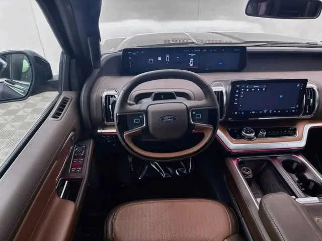 2025 Ford Expedition - $69,912