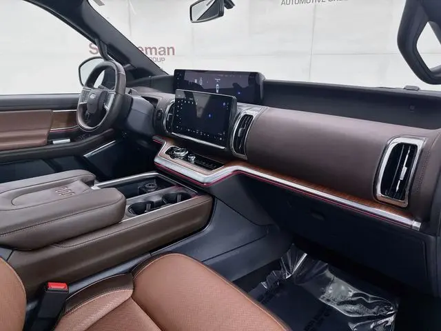2025 Ford Expedition - $69,912