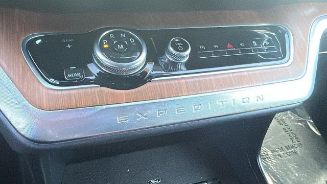 2025 Ford Expedition King Ranch