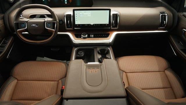 2025 Ford Expedition King Ranch